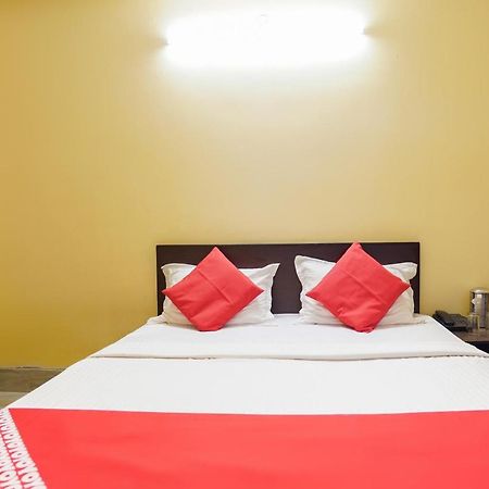 Oyo 44577 Barman Guest House Behala Exterior photo